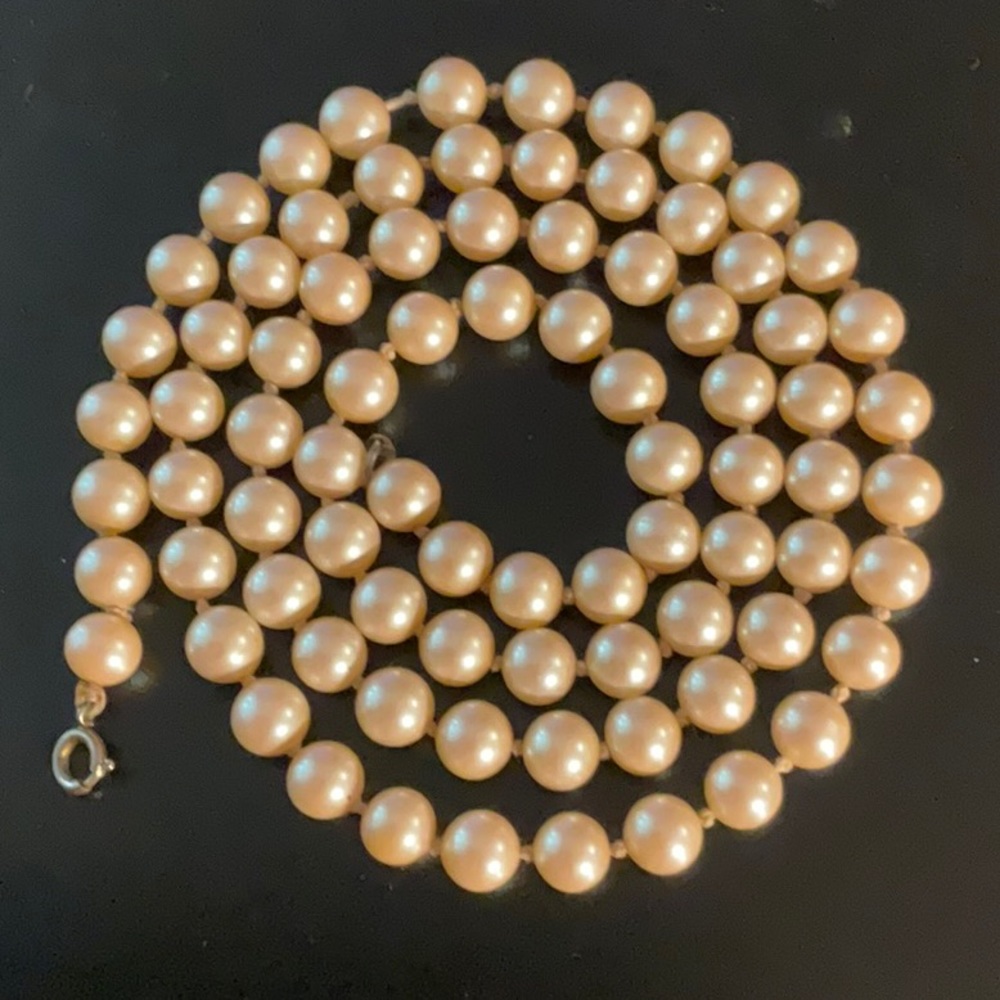 Vintage 30” Faux Pearl Single Strand Necklace